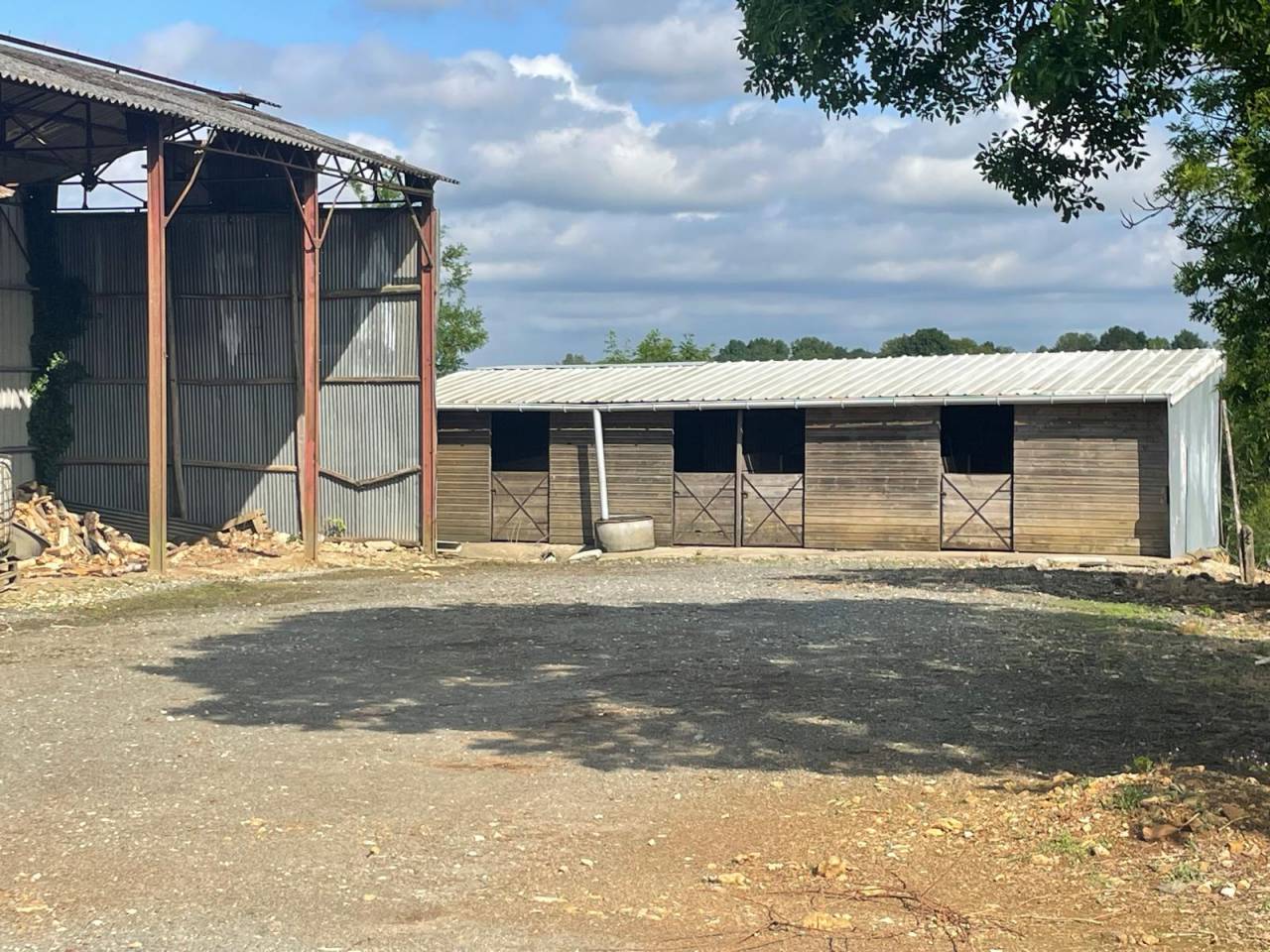 Ferme idéale pour projet équestre sur 36 ha