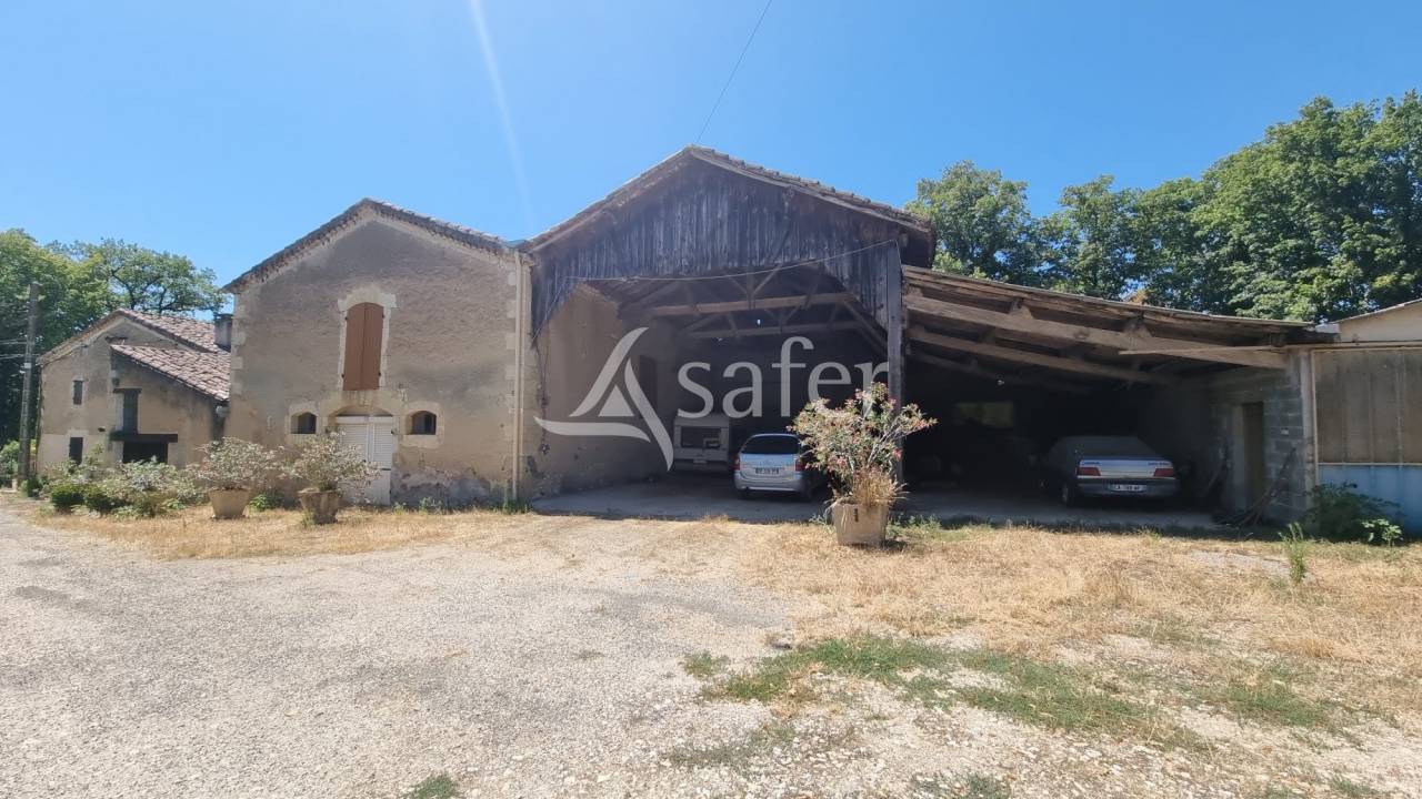 Proche Condom centre - Propriété de 18 ha