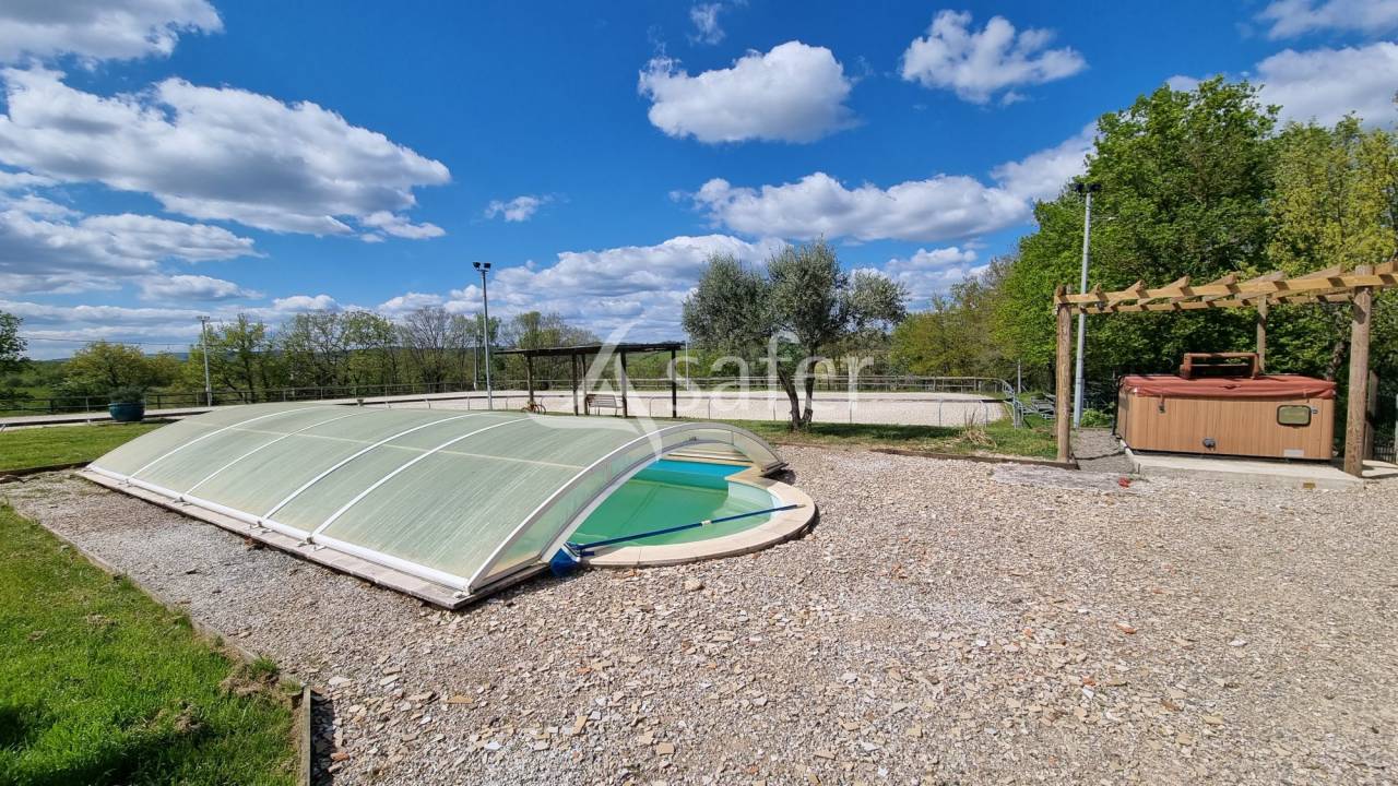 G&icirc;te &eacute;questre id&eacute;al accueil groupes et g&icirc;tes ruraux