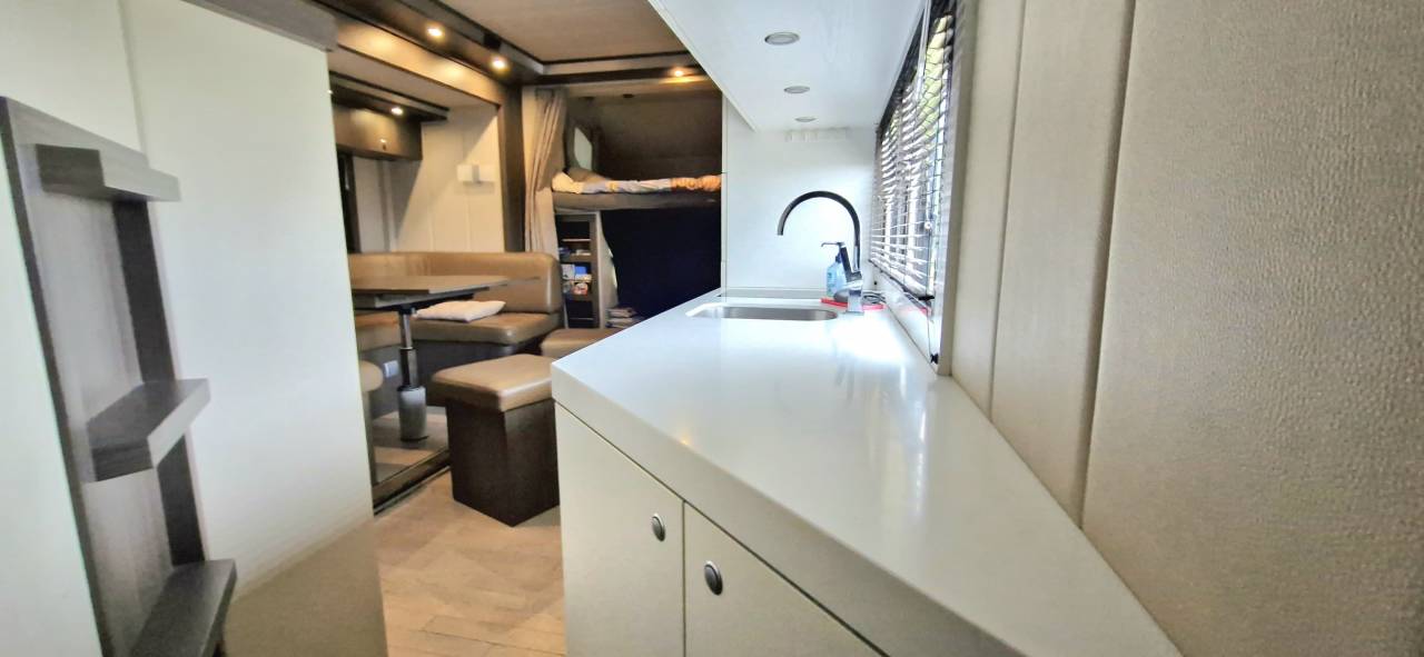 Motorhome STX - IVECO Stralis 360 - 19T - TVA RÉCUP