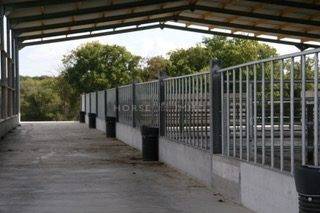 Haras de Reproduction Clé en Main sur 52 ha dans le Morbihan (5