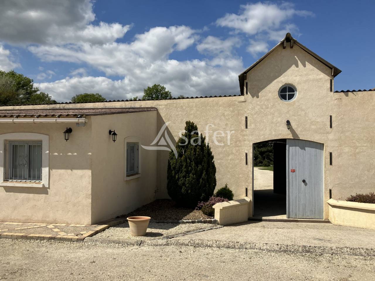 Propriété équestre proche Paris - 9ha