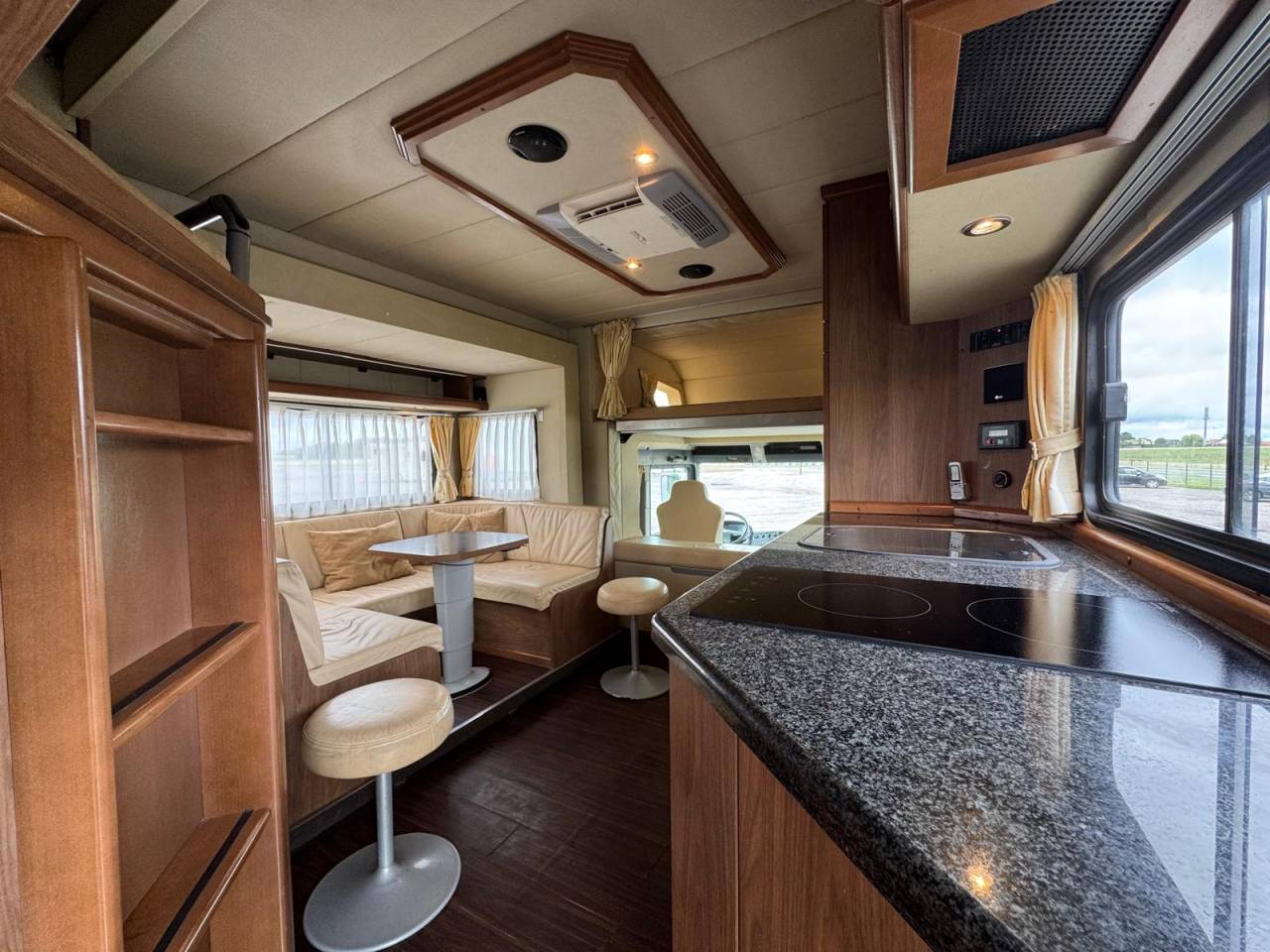 AK 6 chevaux pop out avec partie groom - VENDU