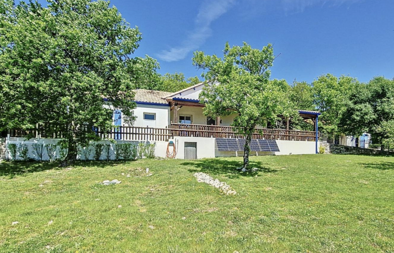 Charmante propriété de 2ha (46)