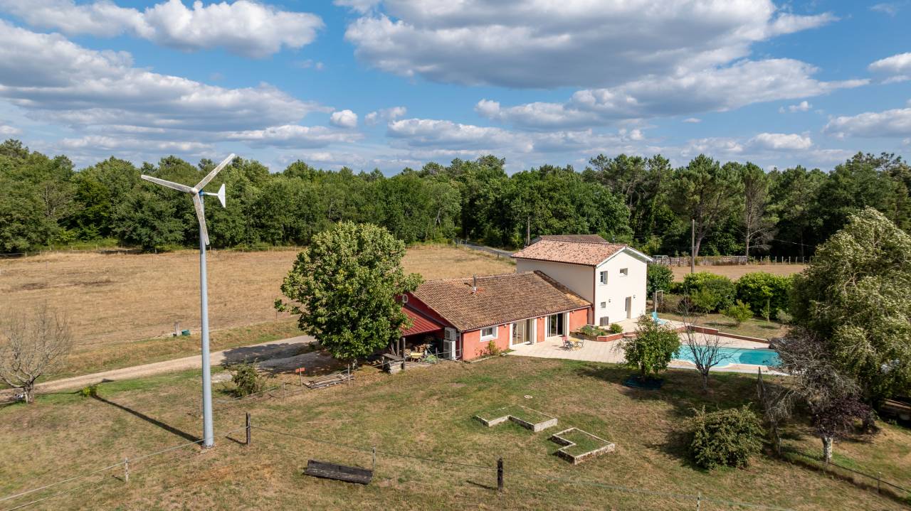 À 10 minutes de Coutras – sur 7 hectares