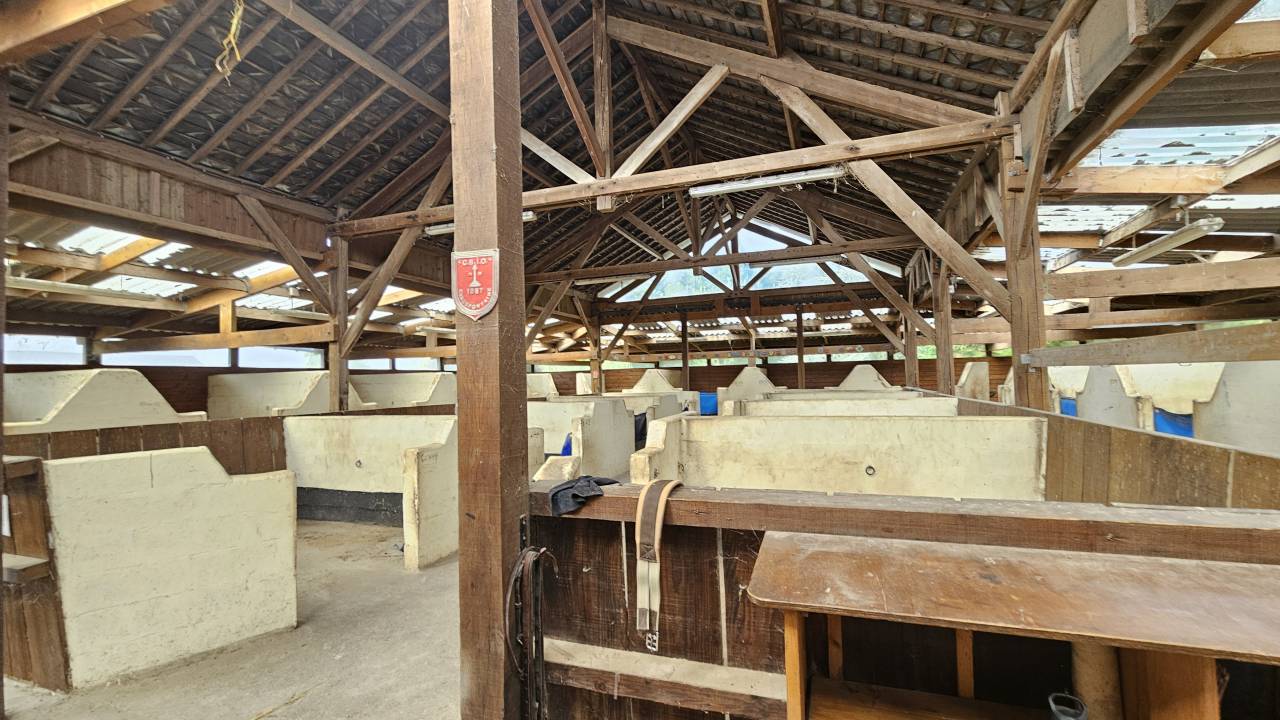 Écurie de charme proche Paris - 6ha