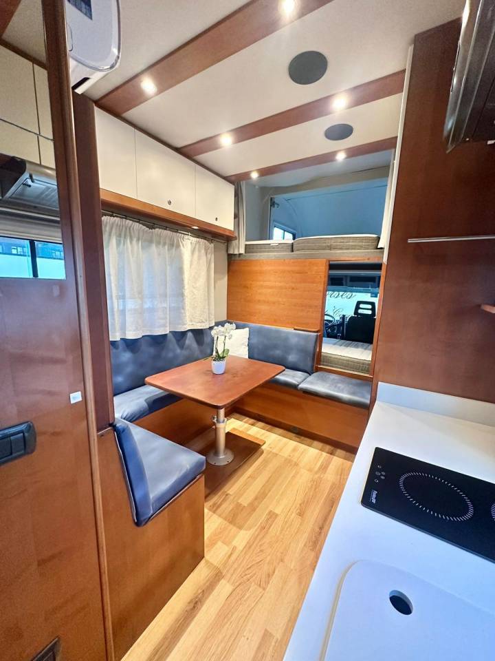 eurogargo 150e24 225000kms 97000ht