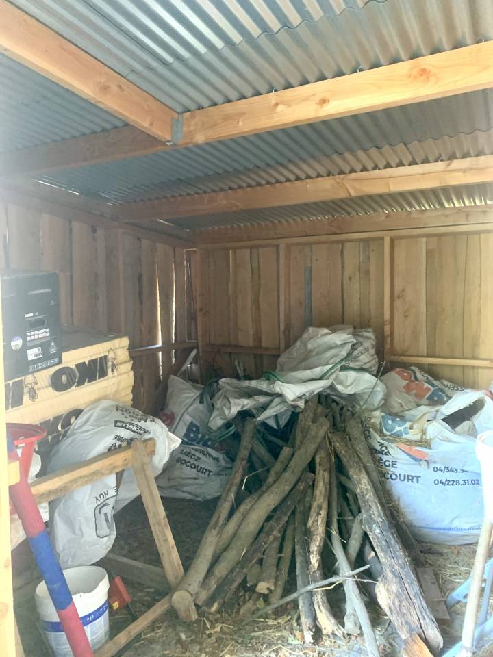 Pension pré, box et paddock 