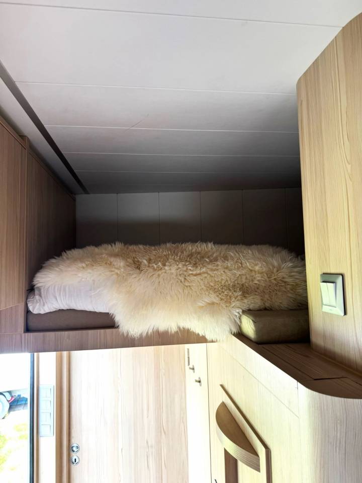 VOLVO FM 330 NF POP OUT