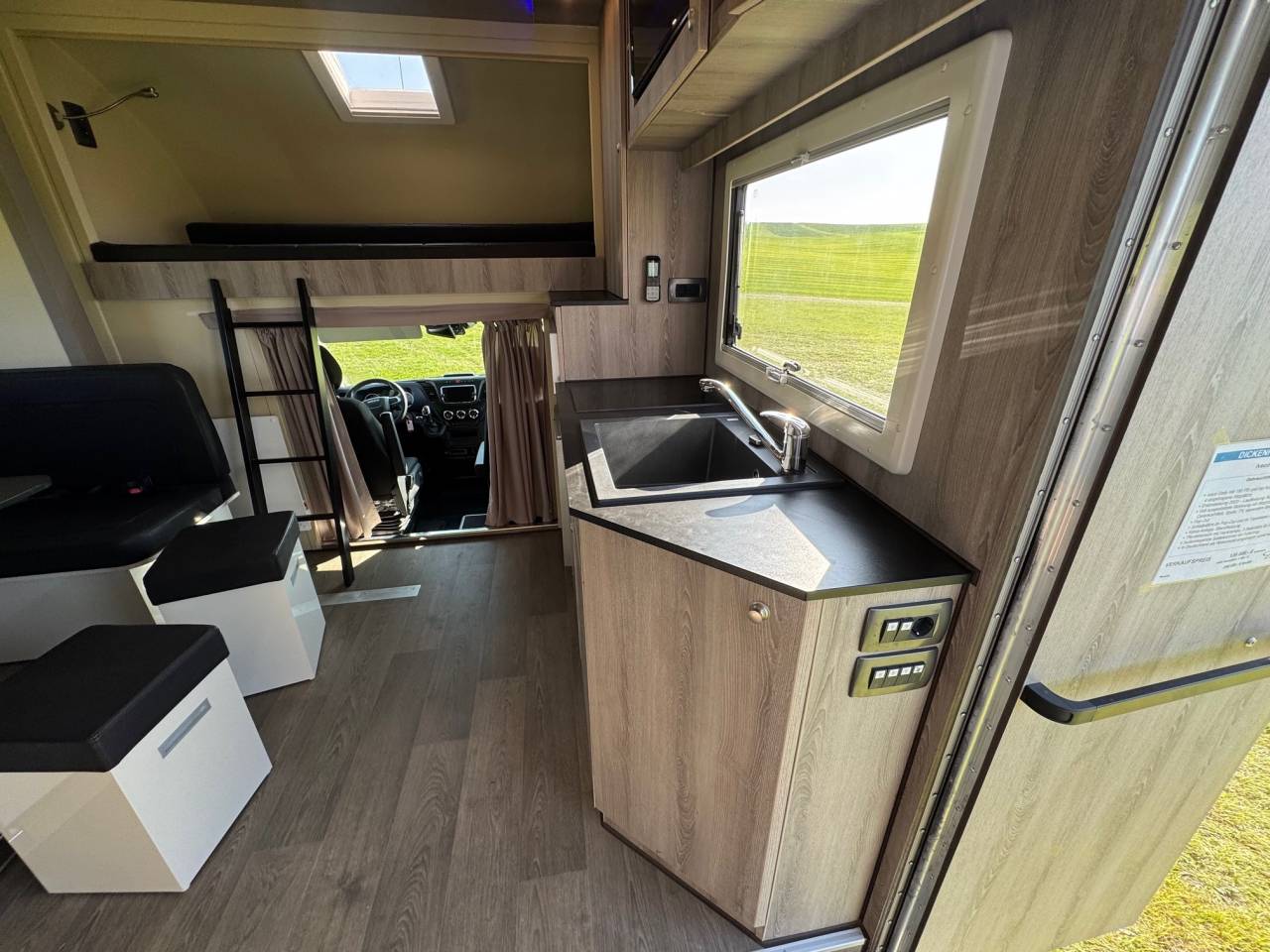 IVECO DAILY 70C18 POP OUT