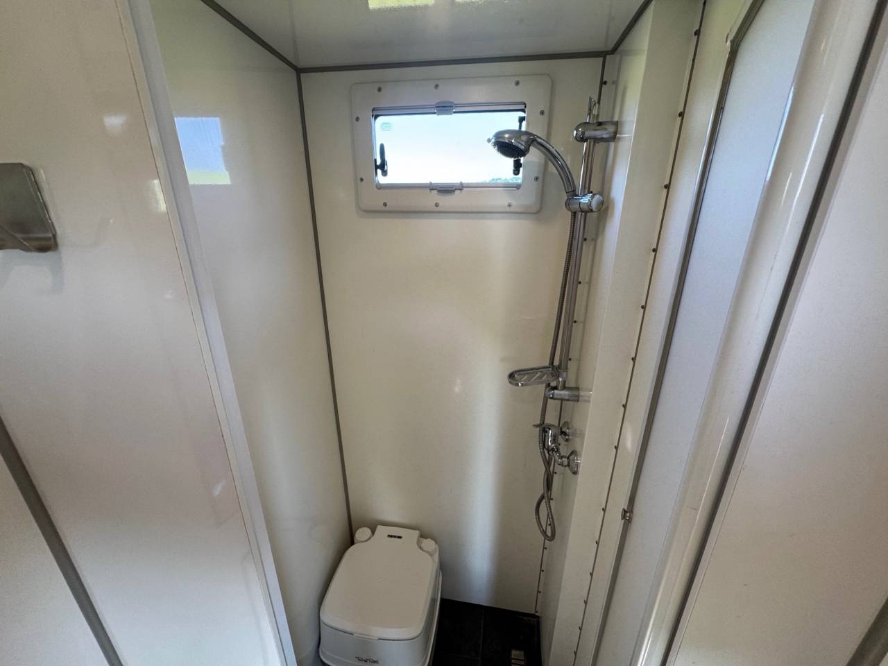 IVECO DAILY 70C18 POP OUT