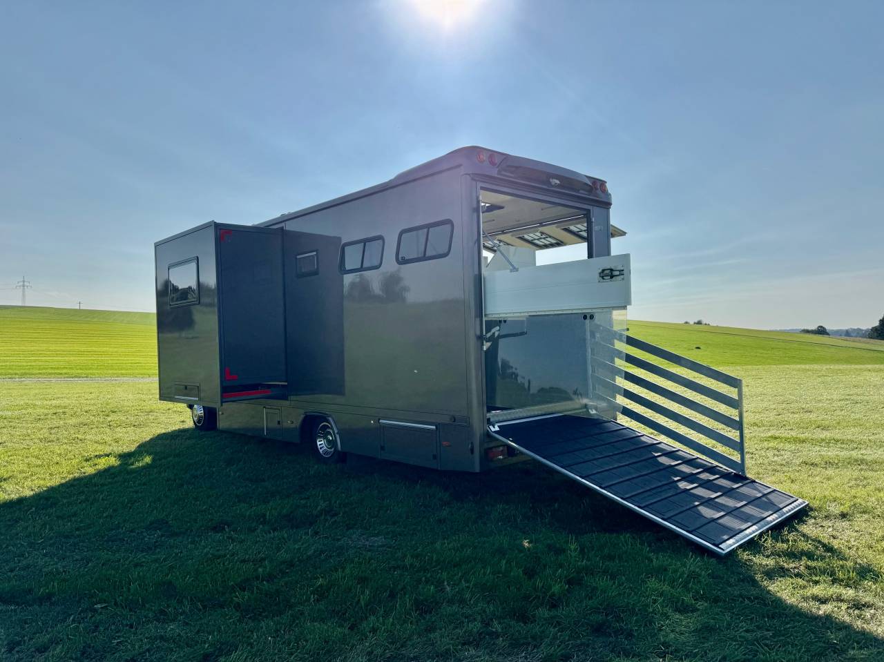 IVECO DAILY 70C18 POP OUT