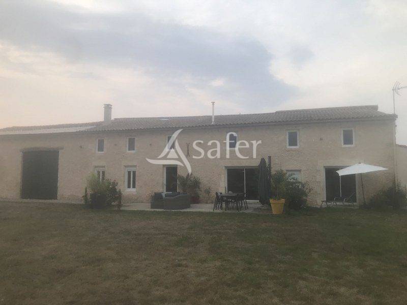 Propriété CHEVAUX de LOISIRS sur 6 hectares