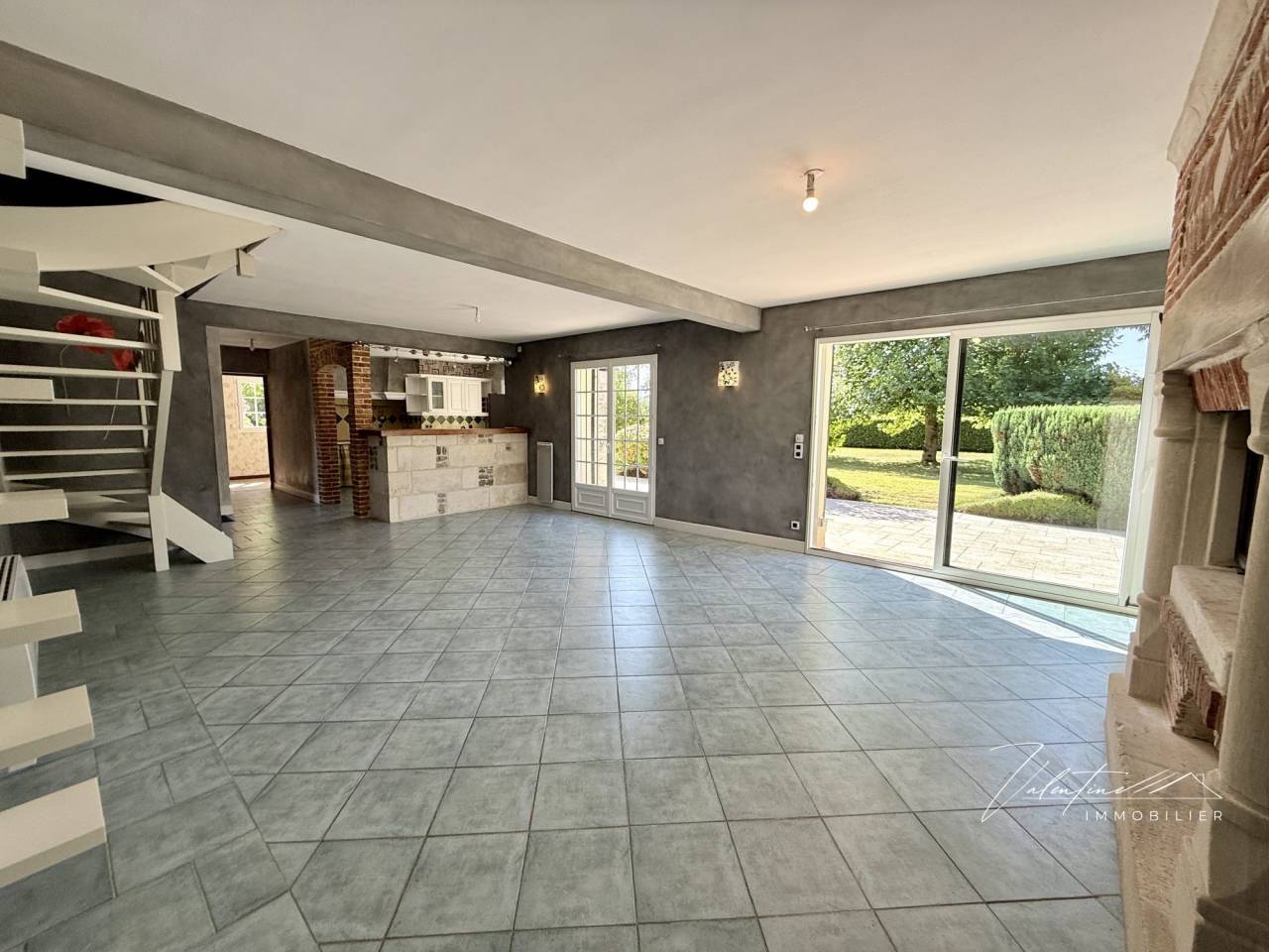 RAVISSANTE PROPRIÉTÉ AUX PORTES DE PONT L'ÉVÊQUE