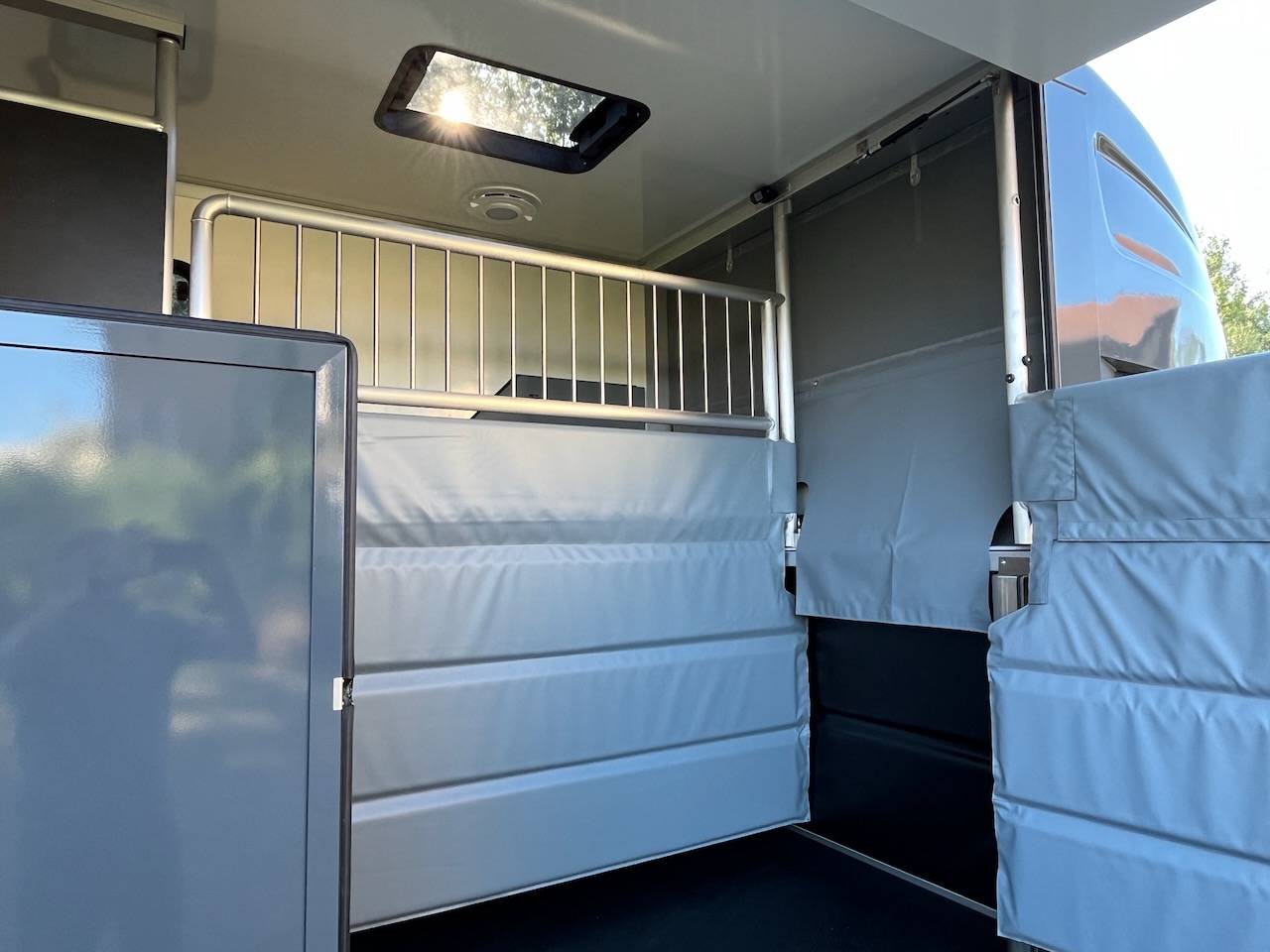 PEUGEOT BOXER BLUEHDI 165 MSG STALLION LIGHT