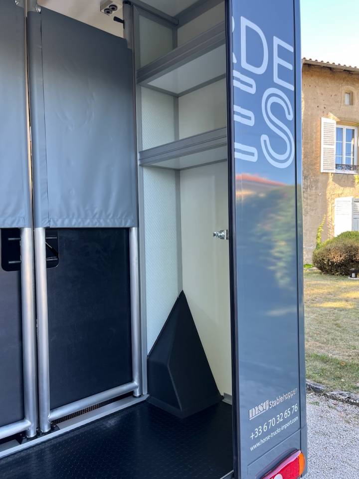 PEUGEOT BOXER BLUEHDI 165 MSG STALLION LIGHT