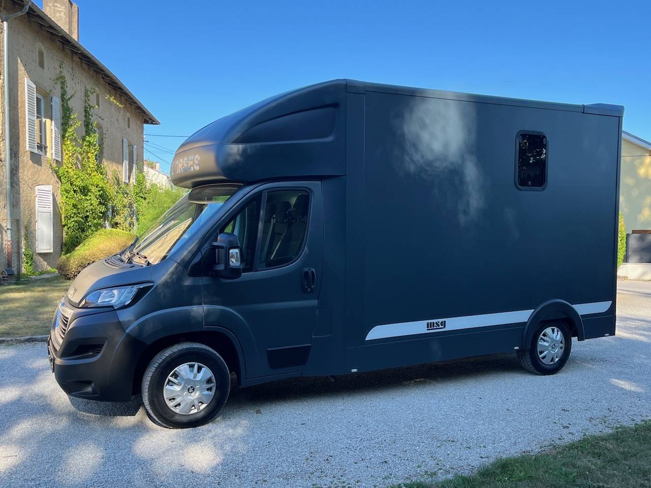 PEUGEOT BOXER BLUEHDI 165 MSG STALLION LIGHT