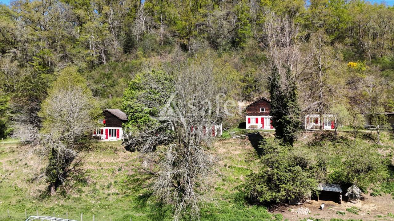 Propri&eacute;t&eacute; id&eacute;al accueil groupes, &eacute;v&eacute;nementiel, g&icirc;tes, cham