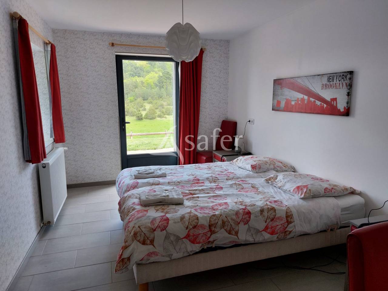 Très belle propriété en pierre avec maison, gîte et chambres