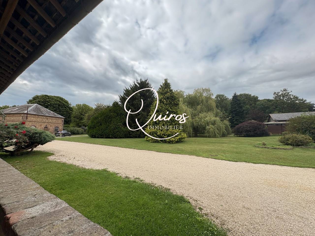 Propriété fonctionelle - 6 hectares - Evreux