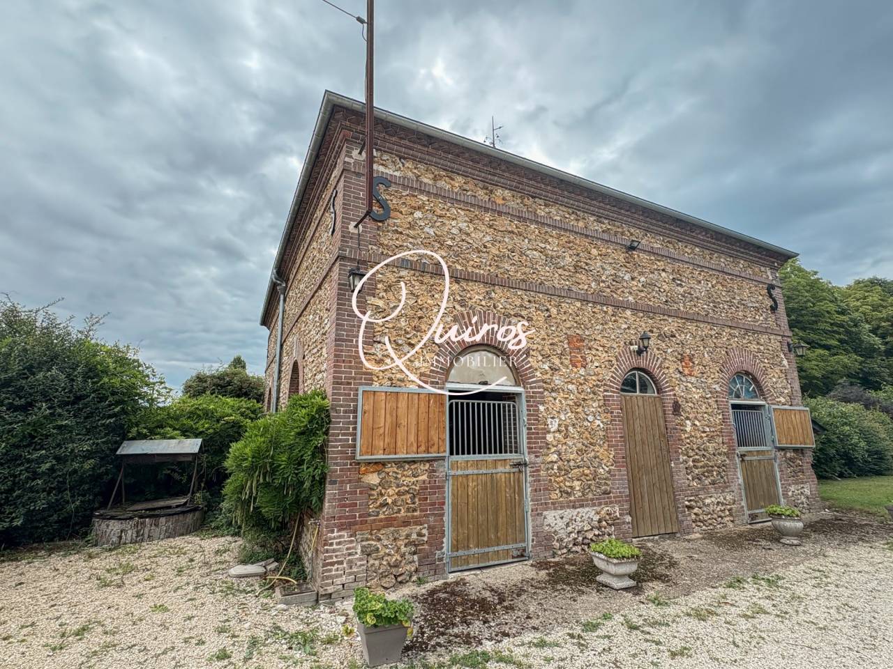 Propriété fonctionelle - 6 hectares - Evreux