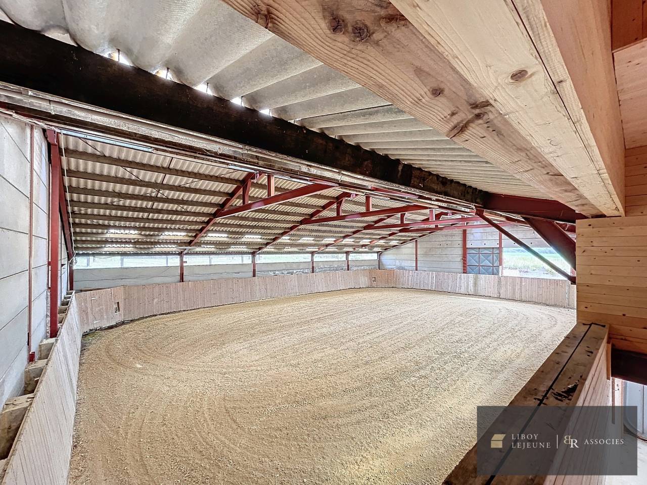 Ferme équestre sur 3,5 ha à Wierde - Opportunité 