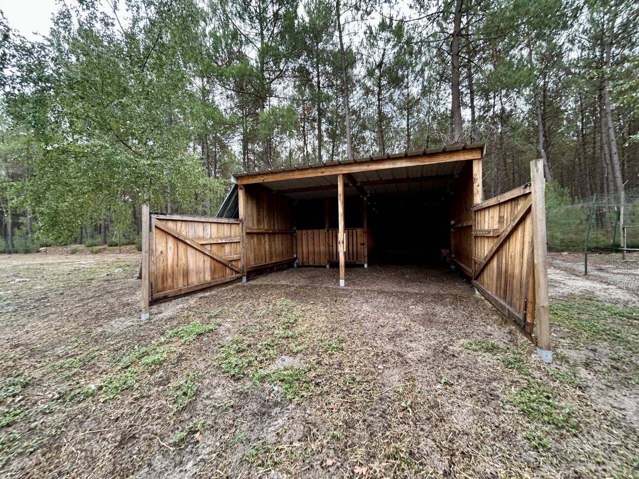 Propriété de campagne avec 2,9 ha de terrain
