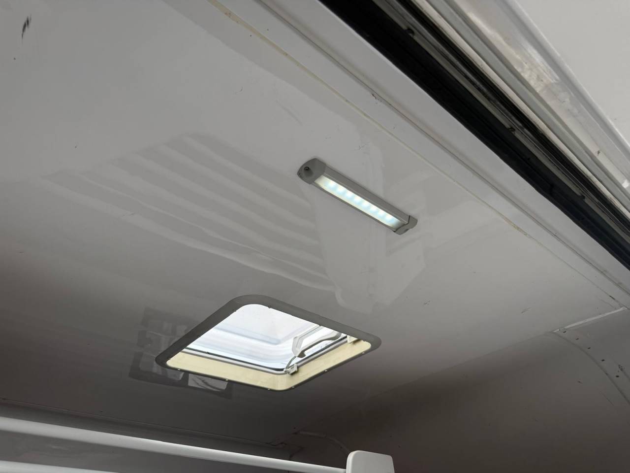 VL RENAULT MASTER 150CH STALLE BARBOT 3P - VENDU