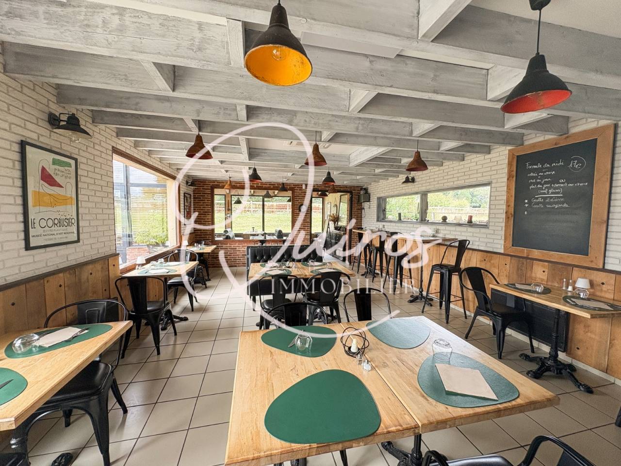  Propriété fonctionelle - 6 hectares - Evreux