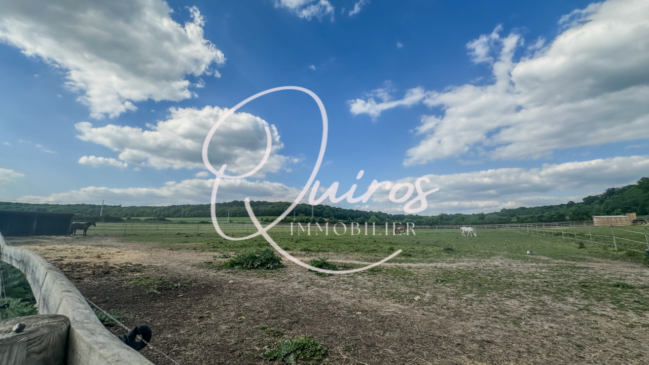 Domaine équestre fonctionnel au cœur des Yvelines