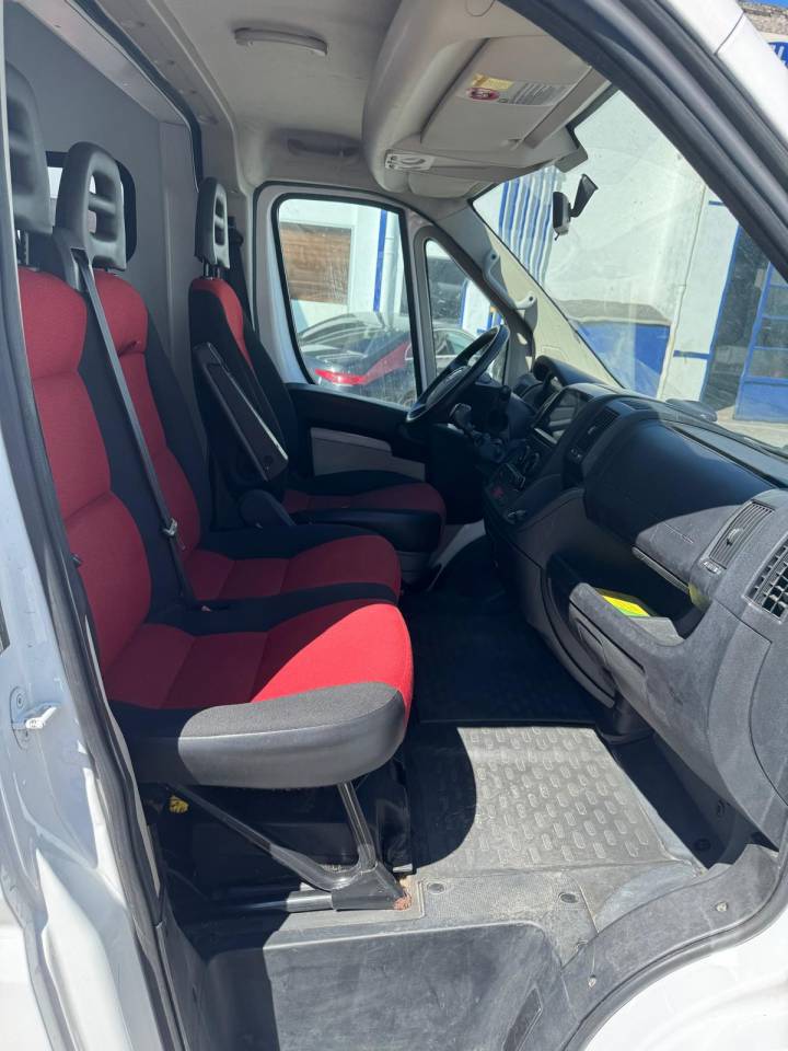 FIAT DUCATO - 2013 - 7 PLACES - STALLE - 63 000KM