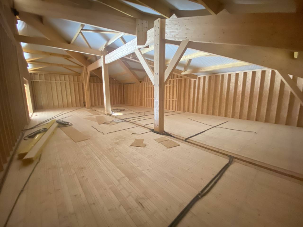 HARAS sur 26,8 HA proche Jura Suisse 