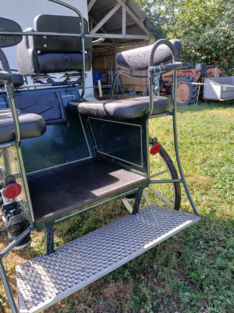 Voiture attelage 4 roues Loisirs