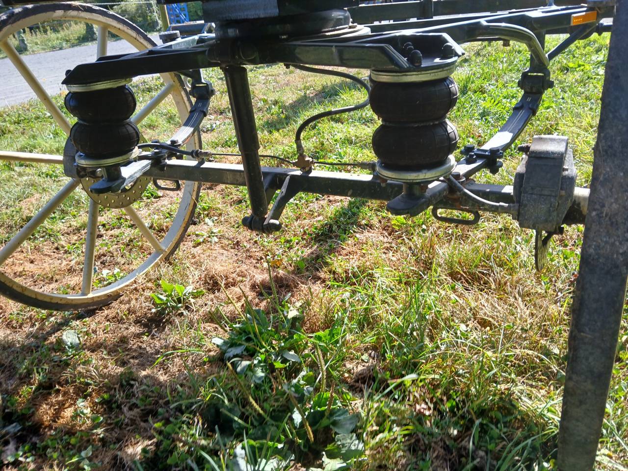 Voiture attelage 4 roues Loisirs