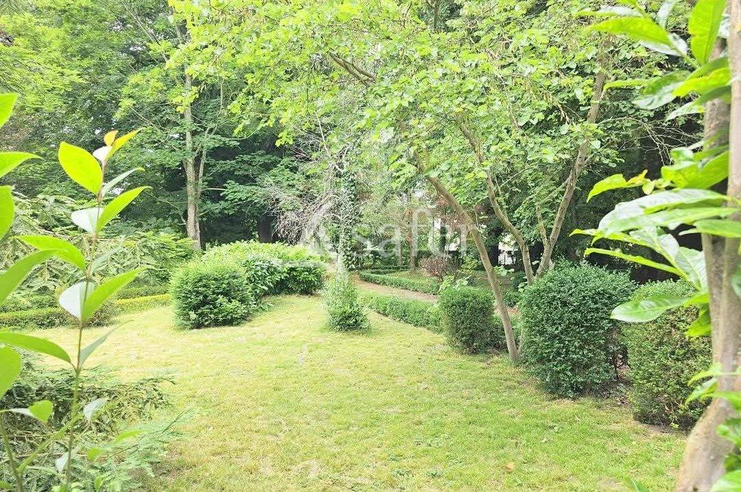 Domaine d'exception : 2 maisons d'habitations avec d&eacute;pendances