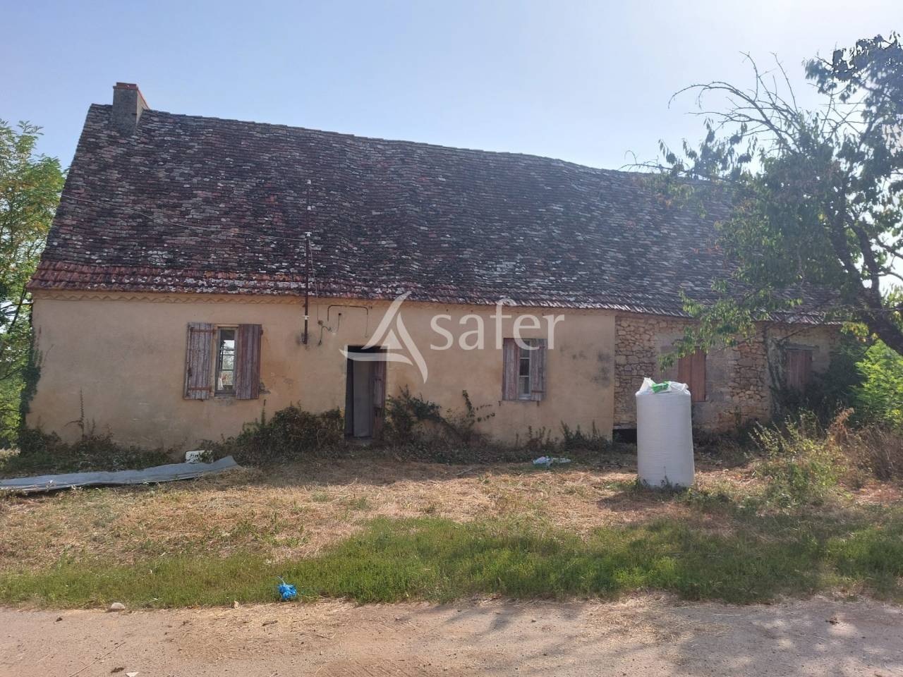 Exploitation bio en bovins lait sur 54ha, proche Lalinde