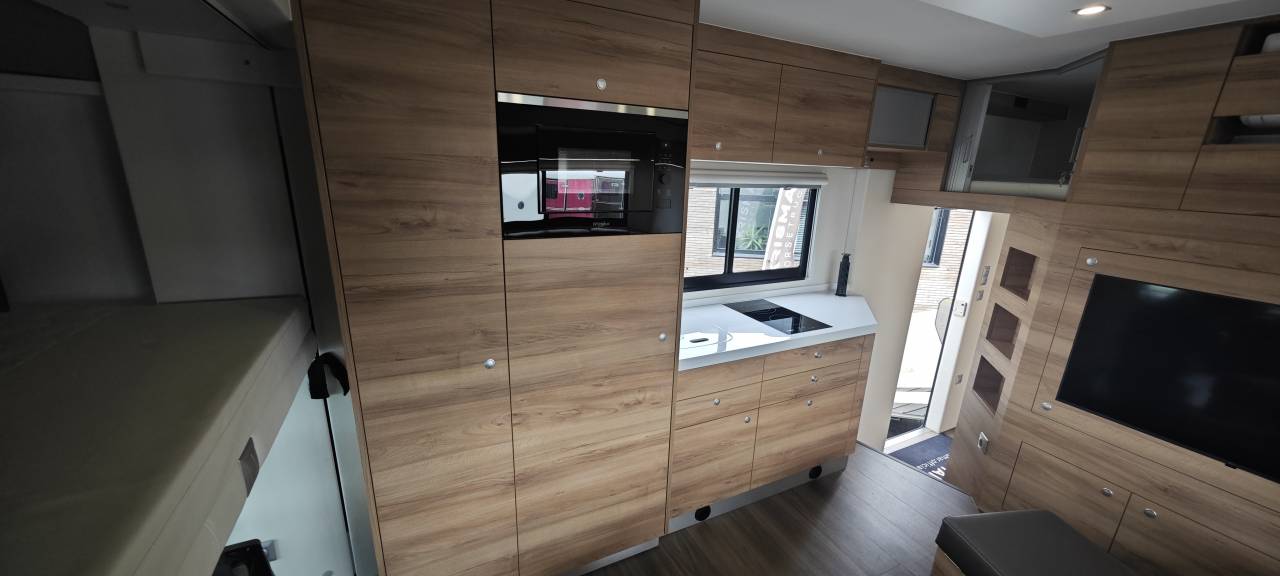 Camion poids lourds Krismar 6 chevaux 