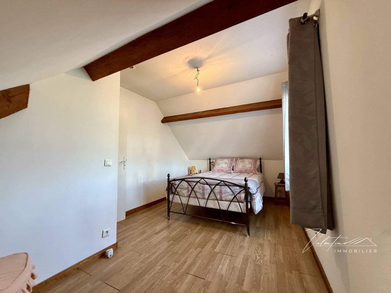 JOLIE MAISON SUR SON PARC ARBORÉ