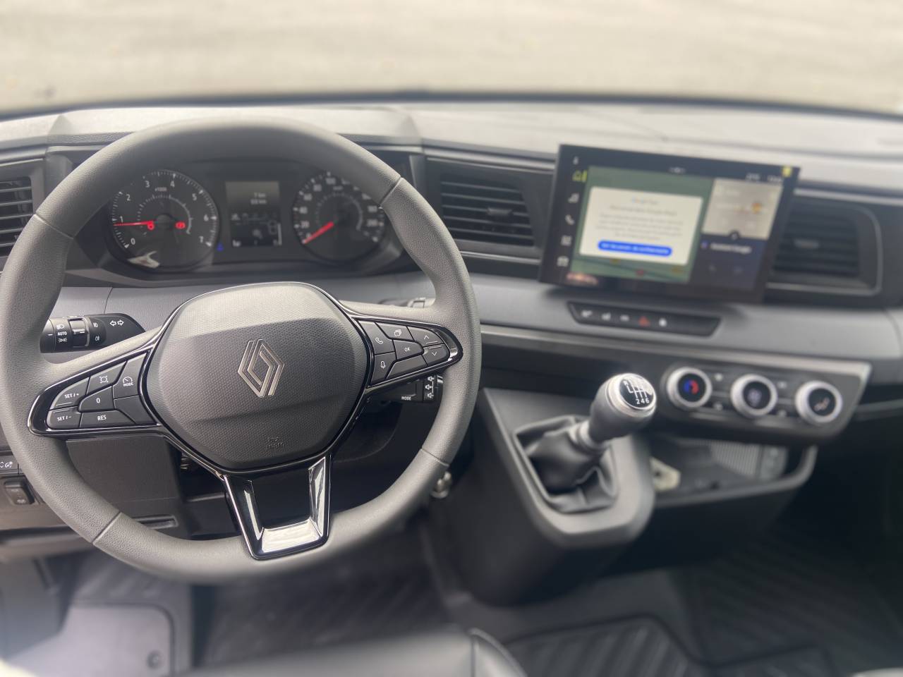 STX RENAULT MASTER - STANDARD 5 