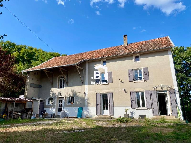 Maison 6 pieces 162m² sur 24 000 m²