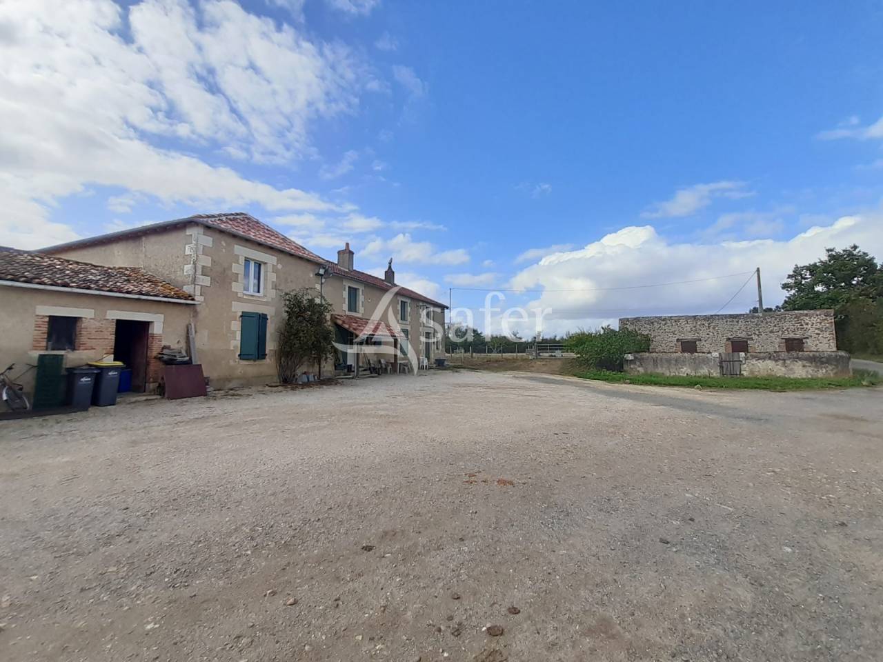 Exploitation Elevage sur 102 ha