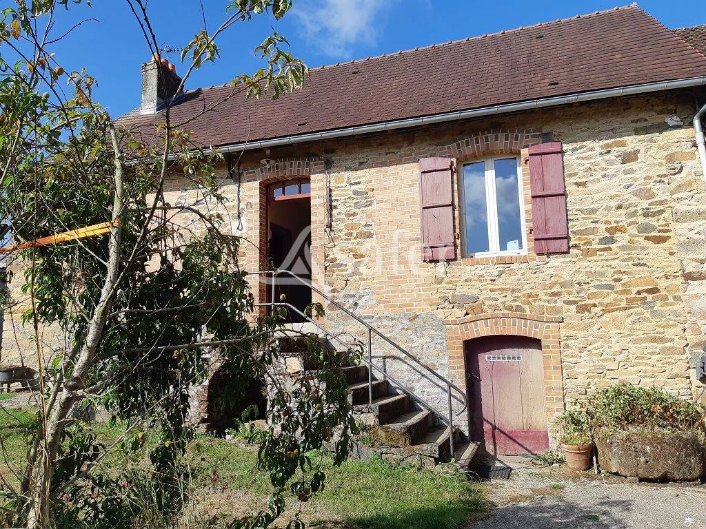 Propriété agricole d'élevage sur environ 79 ha