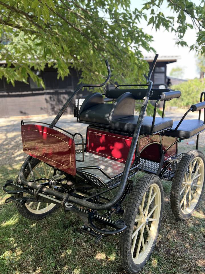 Voiture Marathon loisirs POUVREAU 1 poney TBE