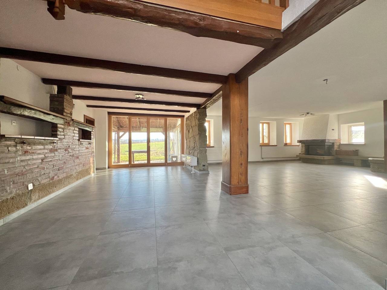 Ferme rénovée de 2 logements pour petits animaux