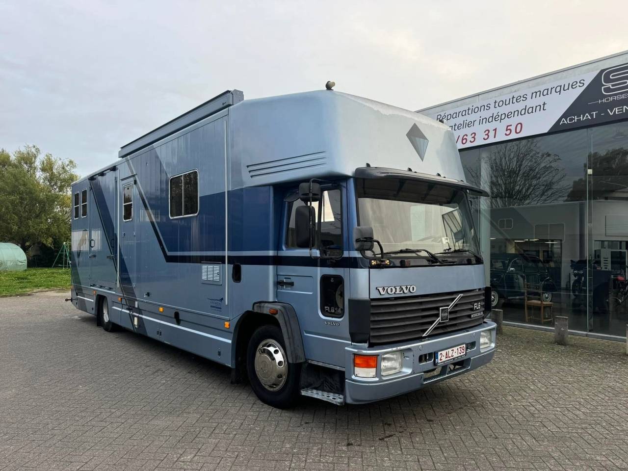 Camion Chevaux Volvo FL6 