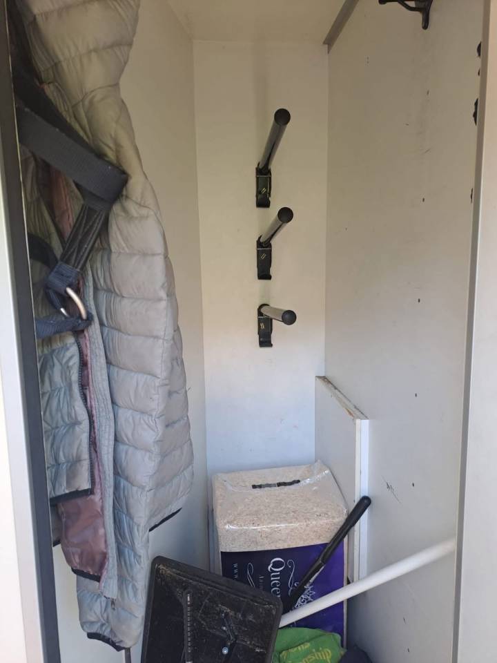 Camion Chevaux Volvo FL6 