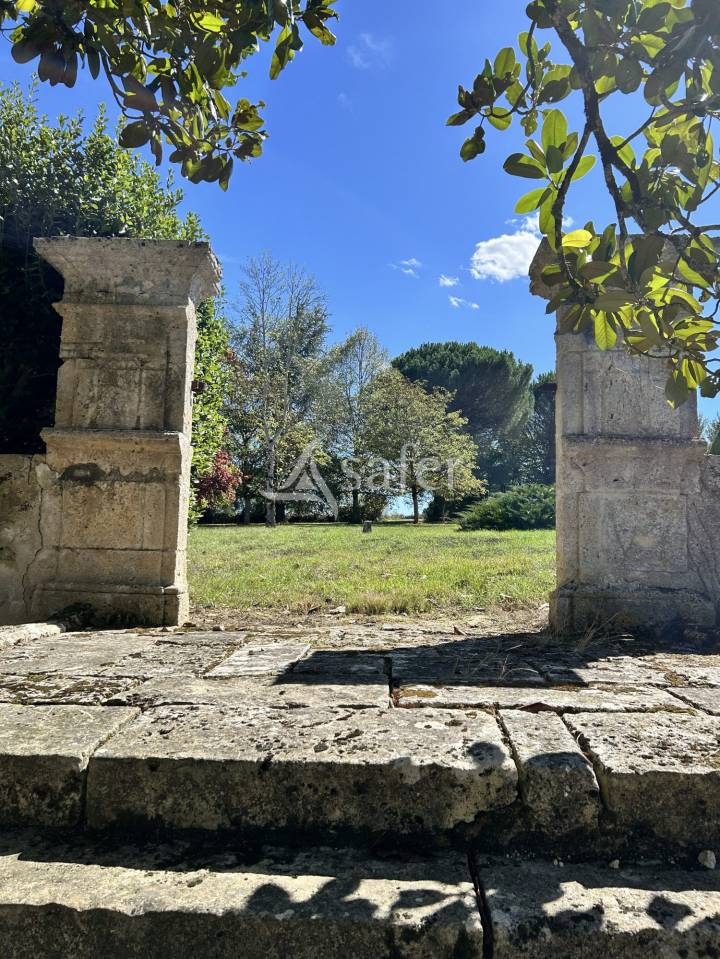 Domaine de caract&egrave;re sur 170ha aux portes du Gers