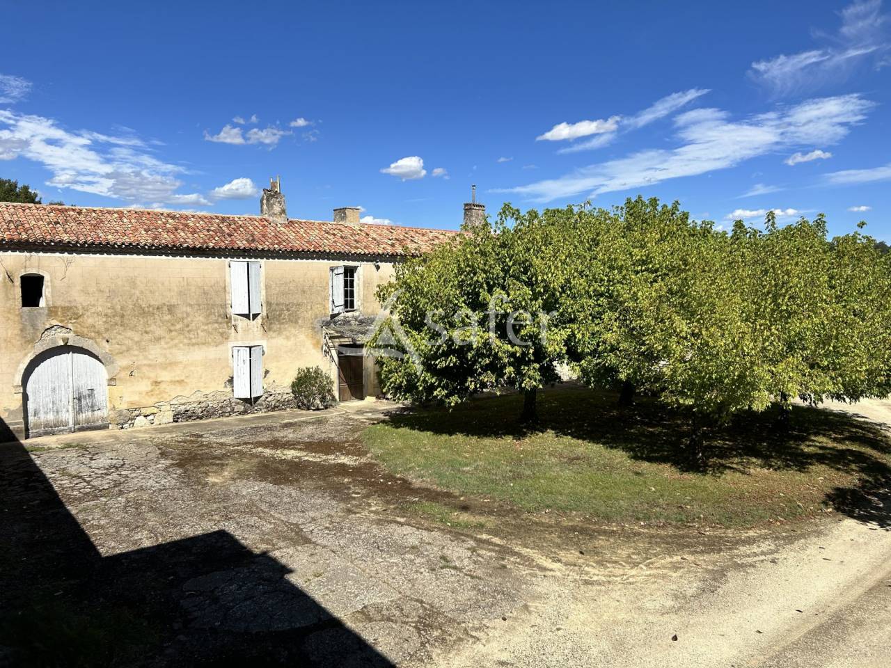 Domaine de caract&egrave;re sur 170ha aux portes du Gers