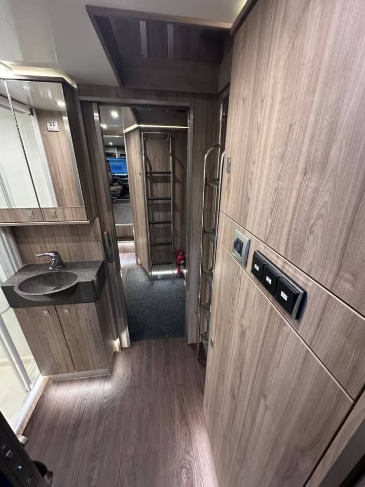 VOLVO FH 500 ROELOFSEN RR7 EXTREMELINE