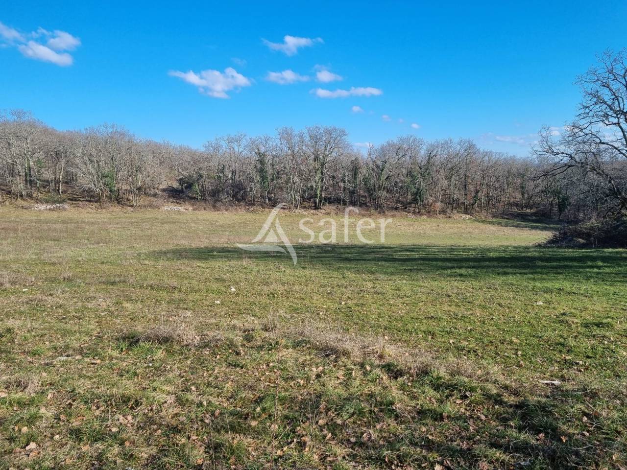 Domaine de caractère sur 44 ha Est du Lot proche Dordogne